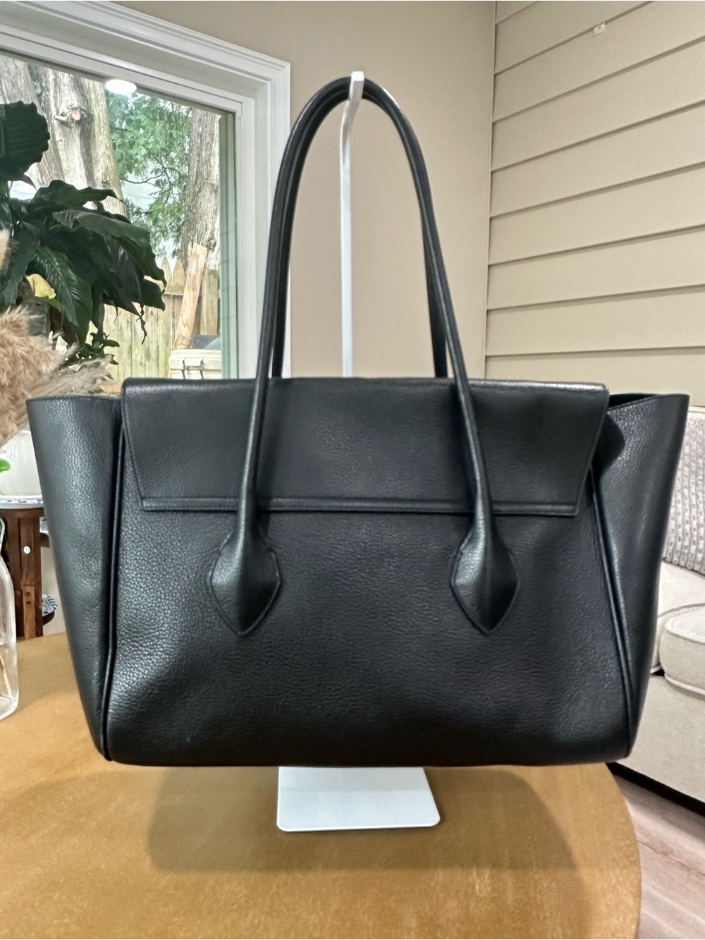 Salvatore Ferragamo East West Black Leather Tote Bag - Picture 10 of 10